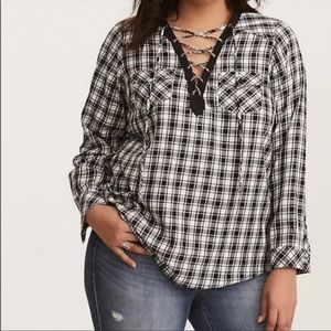 Torrid PLAID FLANNEL LACE UP SHIRT NWOT sz 2